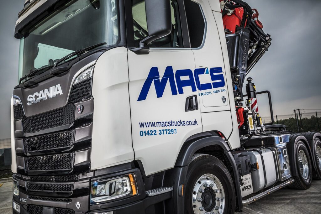 HGV rental costs truck from Macs truck rental